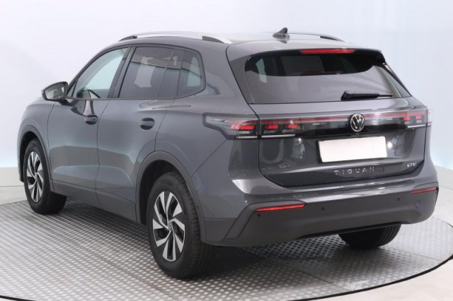 Volkswagen Tiguan  1.5 eTSI 