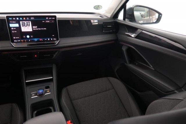 Volkswagen Tiguan  1.5 eTSI 