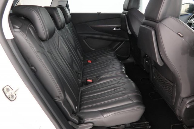 Peugeot 5008  PureTech 130 