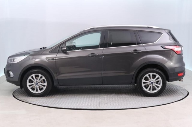 Ford Kuga  1.5 EcoBoost Titanium