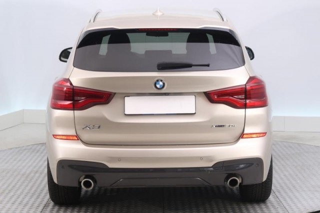 BMW X3  xDrive30e M Sport