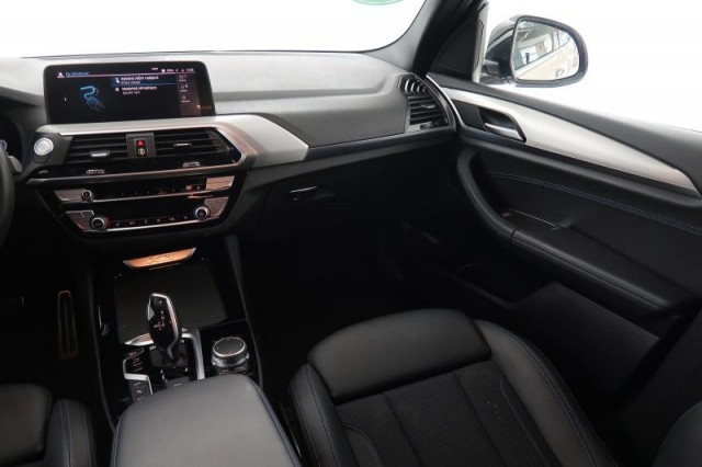 BMW X3  xDrive30e M Sport