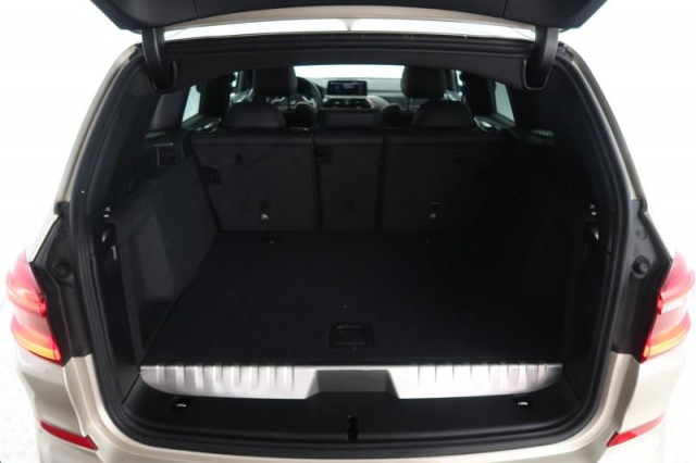 BMW X3  xDrive30e M Sport