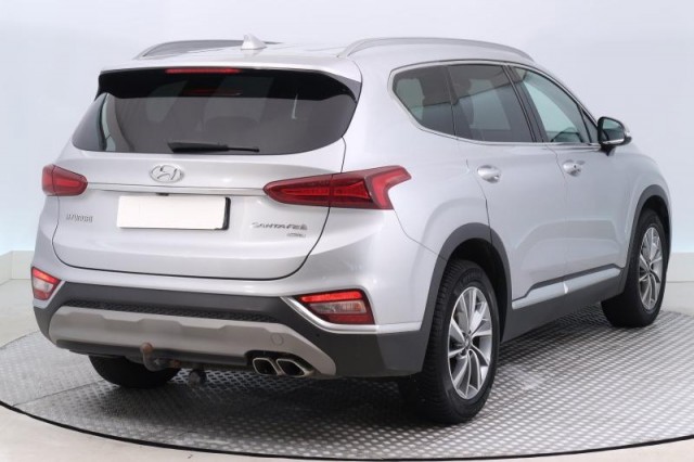 Hyundai Santa Fe  2.0 CRDi 