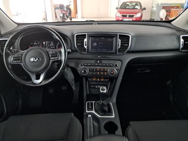 Kia Sportage  2.0 CRDi 
