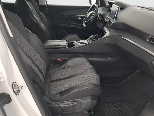 Peugeot 5008  1.6 BlueHDi 