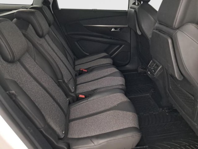 Peugeot 5008  1.6 BlueHDi 