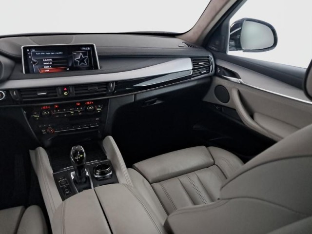 BMW X6  xDrive40d M Paket