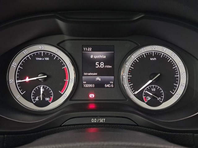Škoda Karoq  1.0 TSI 