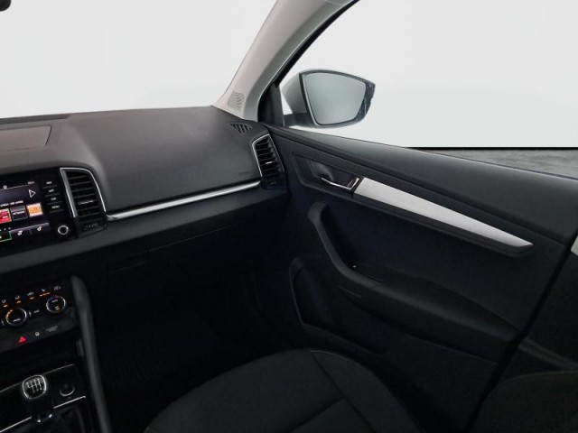 Škoda Karoq  1.0 TSI Ambition