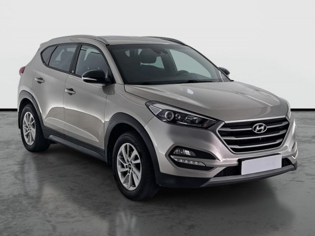 Hyundai Tucson  1.7 CRDi Trikolor