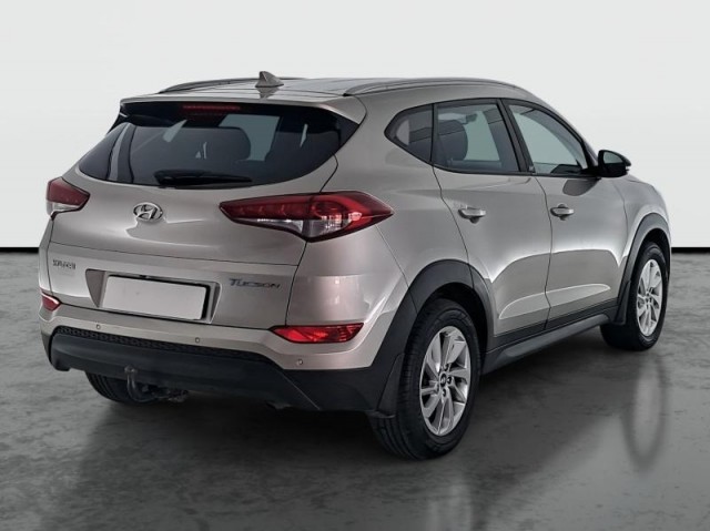 Hyundai Tucson  1.7 CRDi Trikolor