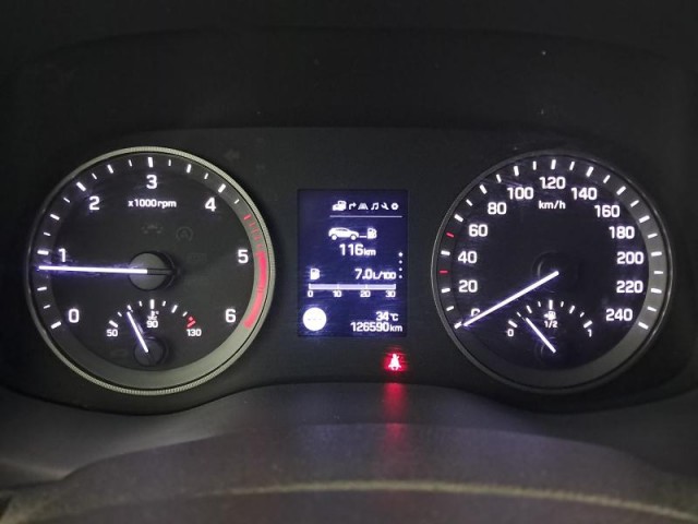 Hyundai Tucson  1.7 CRDi Trikolor