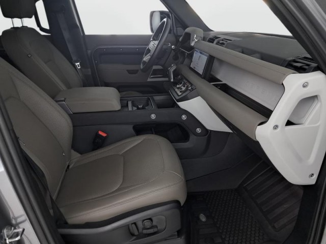 Land Rover Defender  D250 AWD 