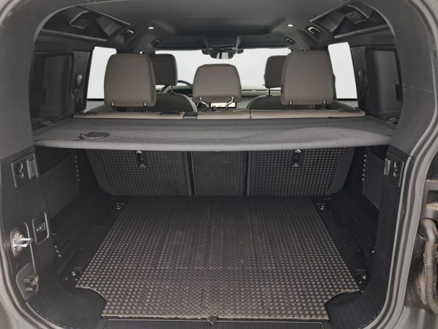 Land Rover Defender  D250 AWD 