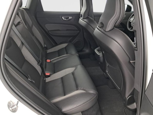 Volvo XC60  B4 AWD 