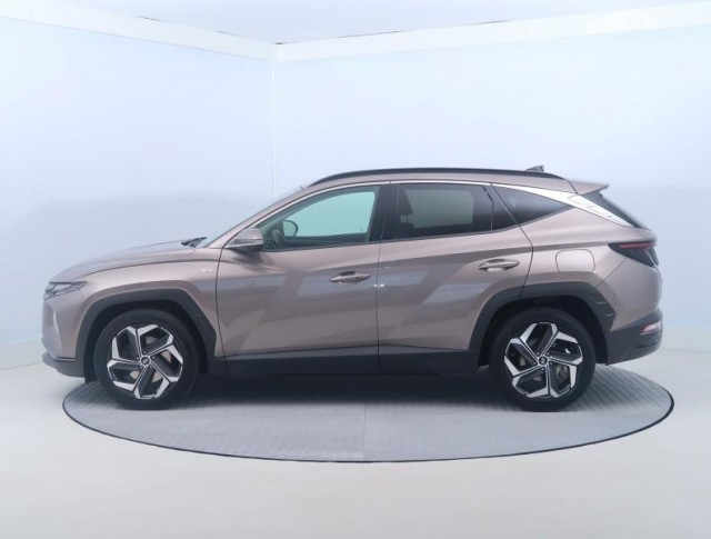 Hyundai Tucson  1.6 T-GDI 48V MHEV 