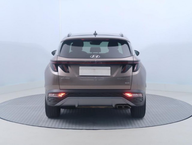 Hyundai Tucson  1.6 T-GDI 48V MHEV 