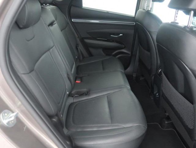 Hyundai Tucson  1.6 T-GDI 48V MHEV 