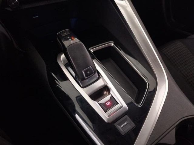 Peugeot 3008  1.6 BlueHDi 