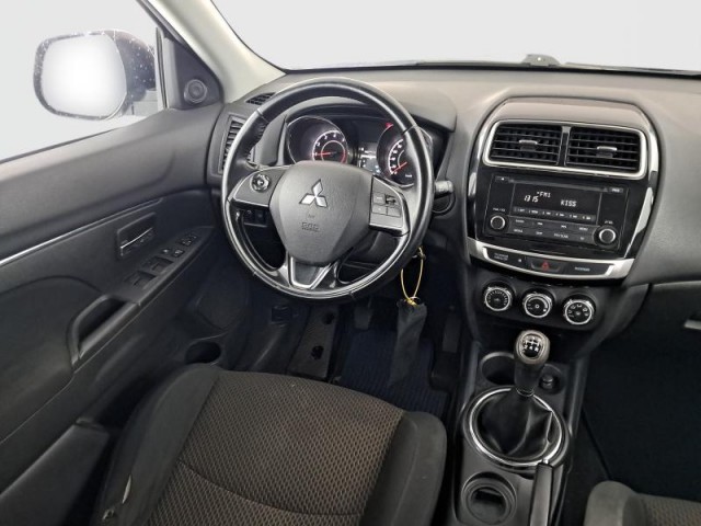 Mitsubishi ASX  1.6 MIVEC 