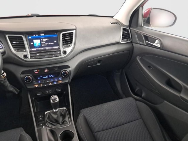 Hyundai Tucson  1.6 T-GDI Trikolor