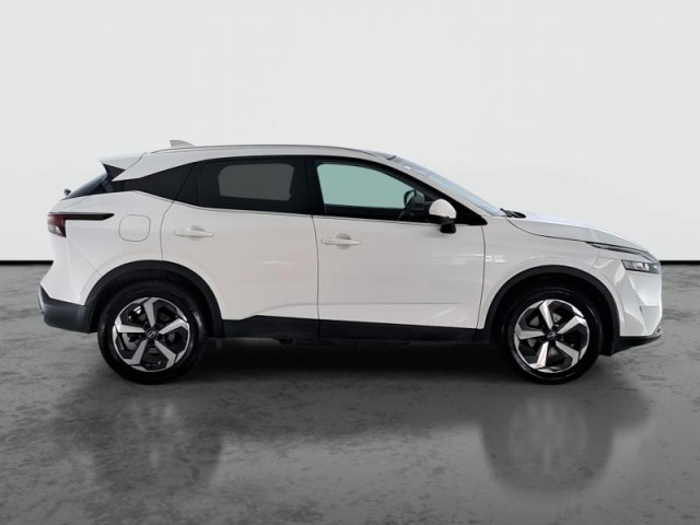 Nissan Qashqai  1.3 DIG-T MHEV Tekna