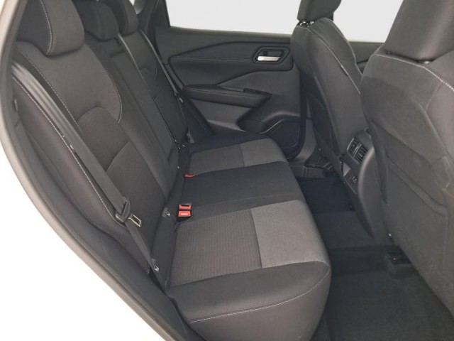 Nissan Qashqai  1.3 DIG-T MHEV Tekna