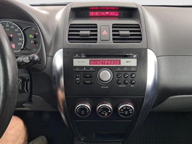 Suzuki SX4  1.6 VVT 