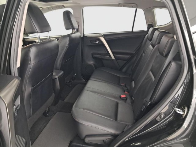 Toyota RAV 4  2.2 D-4D Selection