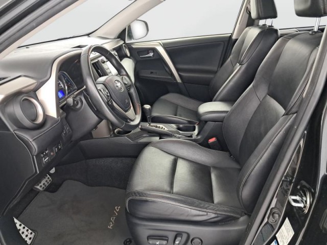 Toyota RAV 4  2.2 D-4D Selection