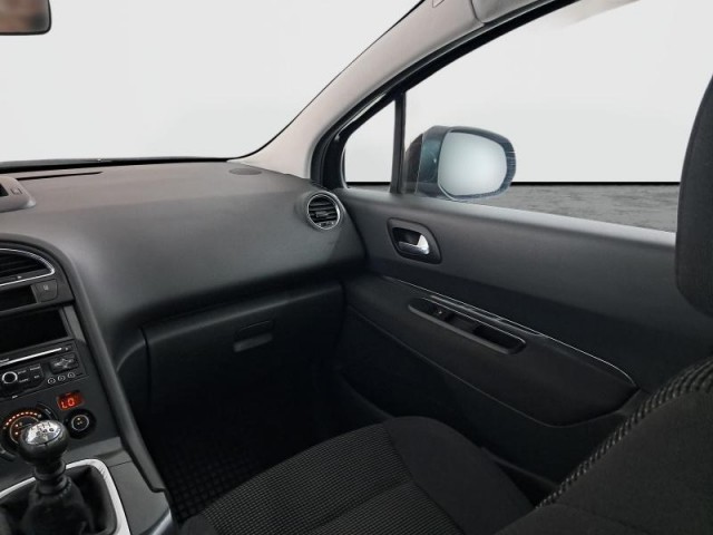 Peugeot 5008  1.6 HDi Active