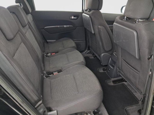 Peugeot 5008  1.6 HDi Active