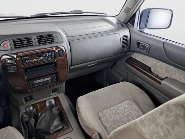 Nissan Patrol  3.0 DTi 