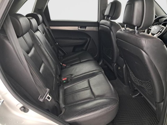 Kia Sorento  2.2 CRDi 