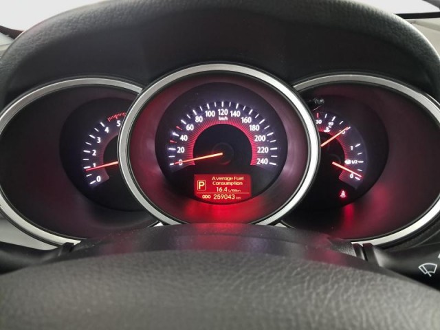Kia Sorento  2.2 CRDi 
