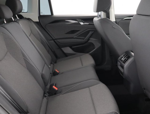 Volkswagen Tiguan  1.5 eTSI Elegance