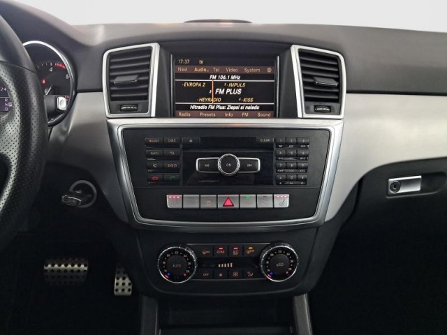 Mercedes-Benz ML  ML 350 BlueTEC 