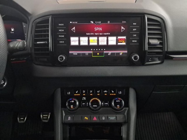 Škoda Karoq  1.5 TSI Sportline