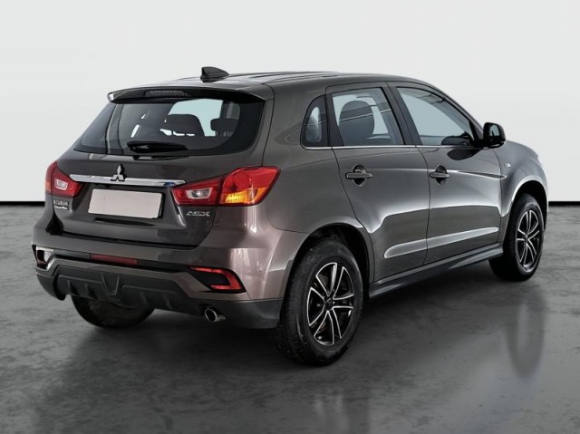 Mitsubishi ASX  1.6 MIVEC Instyle
