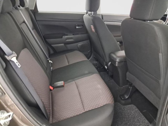 Mitsubishi ASX  1.6 MIVEC Instyle