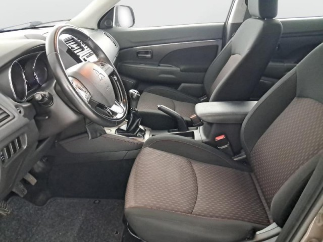 Mitsubishi ASX  1.6 MIVEC Instyle