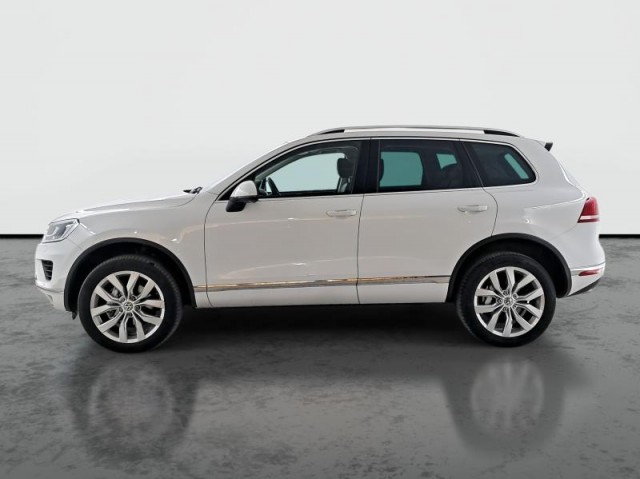 Volkswagen Touareg  3.0 TDI 