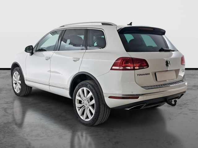 Volkswagen Touareg  3.0 TDI 