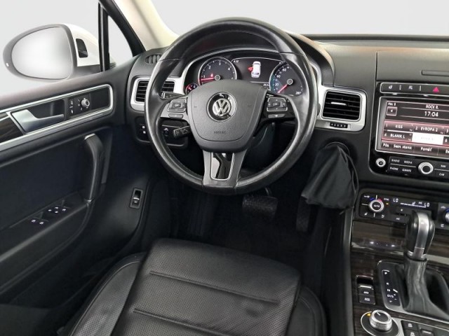Volkswagen Touareg  3.0 TDI 