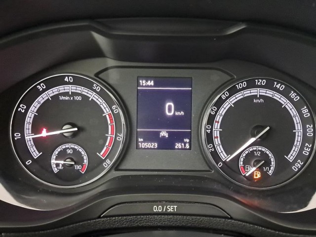 Škoda Karoq  1.5 TSI Ambition Plus