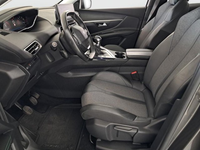 Peugeot 3008  1.2 PureTech 