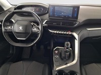 Peugeot 3008  1.2 PureTech 