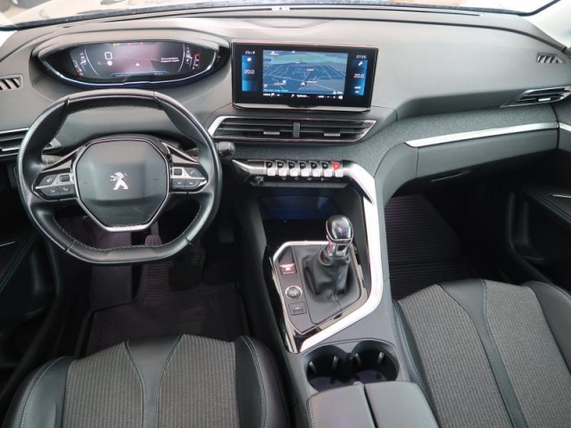 Peugeot 3008  1.2 PureTech Allure Pack