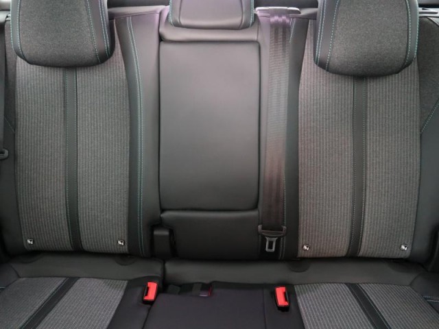 Peugeot 3008  1.2 PureTech Allure Pack